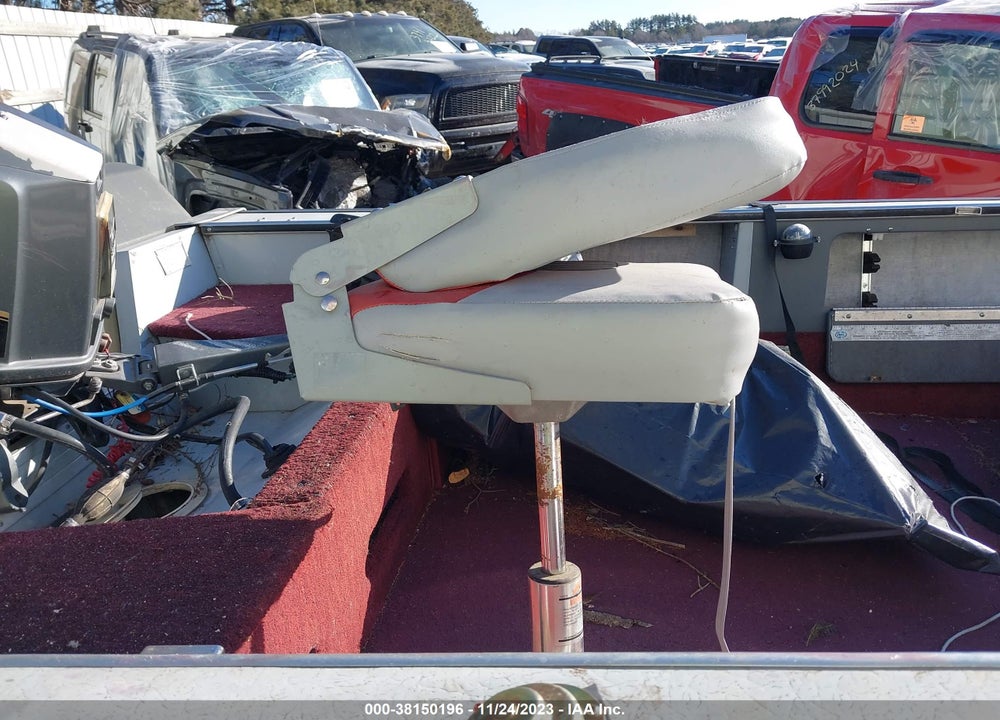 1989 LUND PRO V 1700 VIN: LUN00390K889