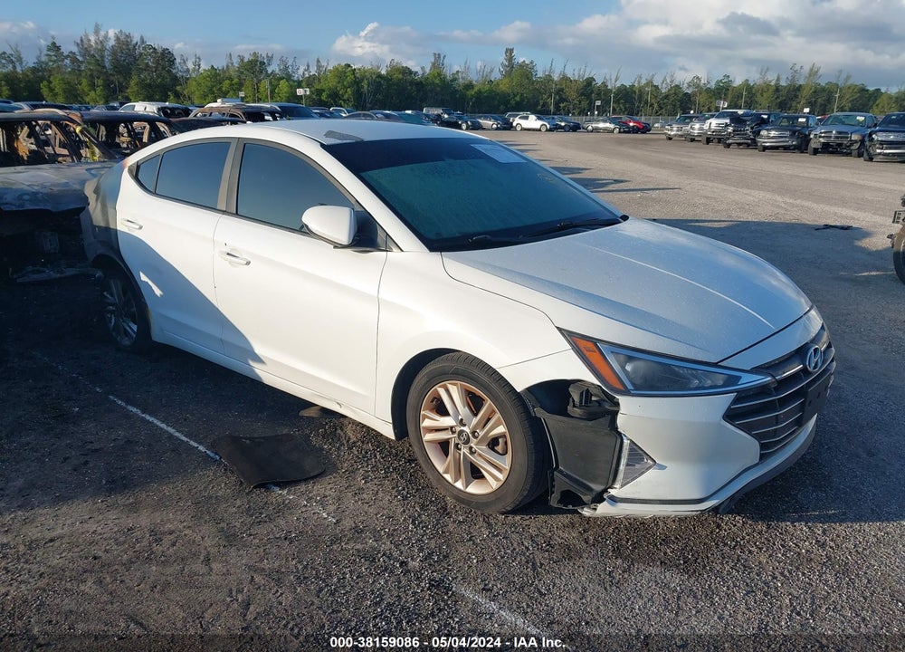 2019 HYUNDAI ELANTRA SEL VIN: 5NPD84LF1KH418297