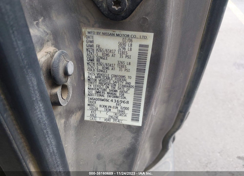 2006 NISSAN FRONTIER LE VIN: 1N6AD06W06C436968