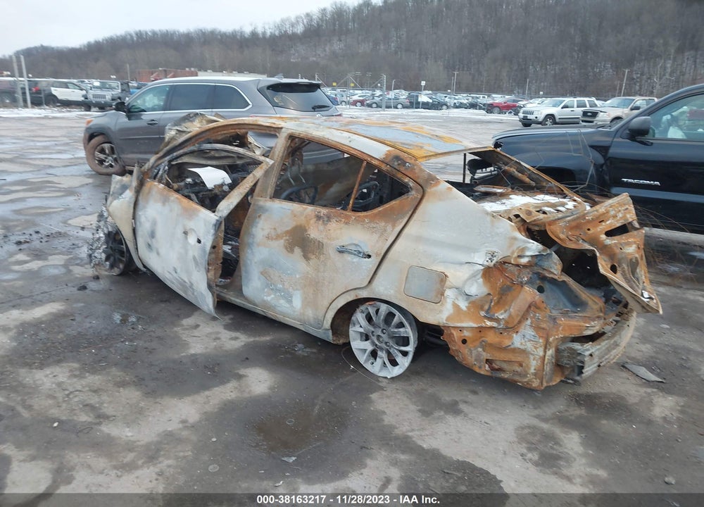 2018 NISSAN VERSA 1.6 SV VIN: 3N1CN7AP7JL874825