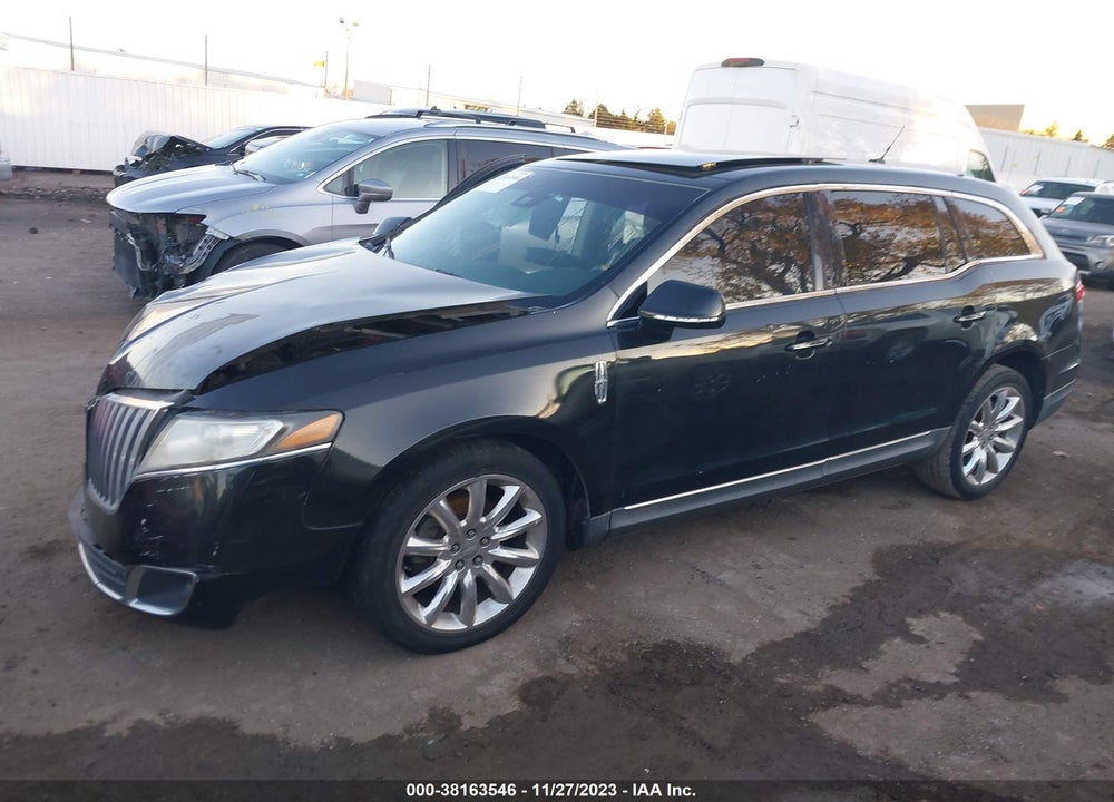 2011 LINCOLN MKT VIN: 2LMHJ5FR3BBJ52438