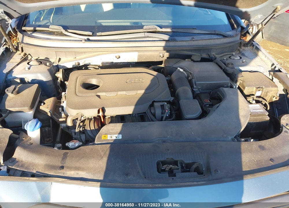 2015 HYUNDAI SONATA SPORT VIN: 5NPE34AF7FH068105
