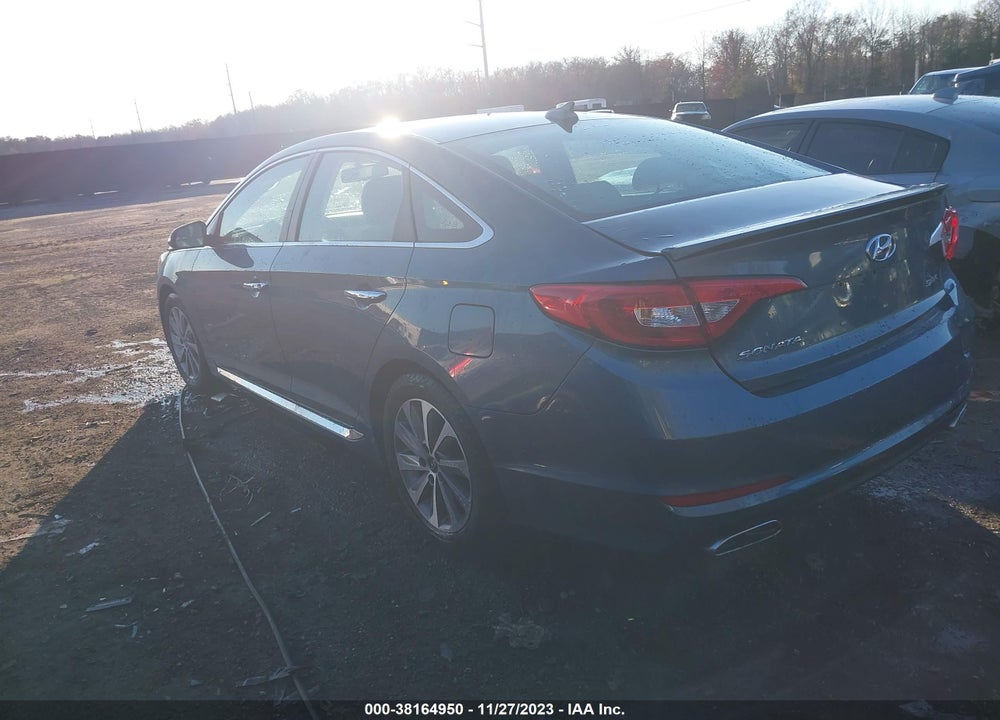 2015 HYUNDAI SONATA SPORT VIN: 5NPE34AF7FH068105