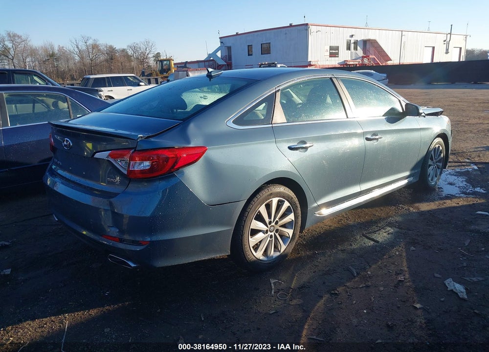 2015 HYUNDAI SONATA SPORT VIN: 5NPE34AF7FH068105
