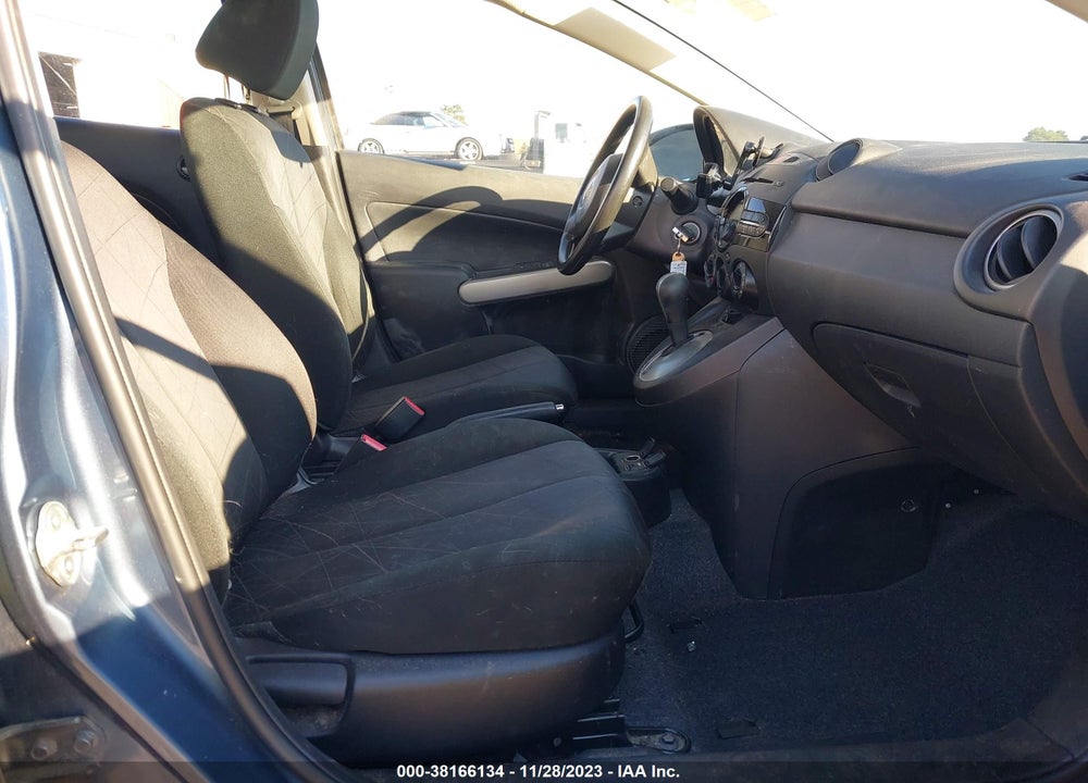 2014 MAZDA 2 SPORT VIN: JM1DE1KZ1E0175627