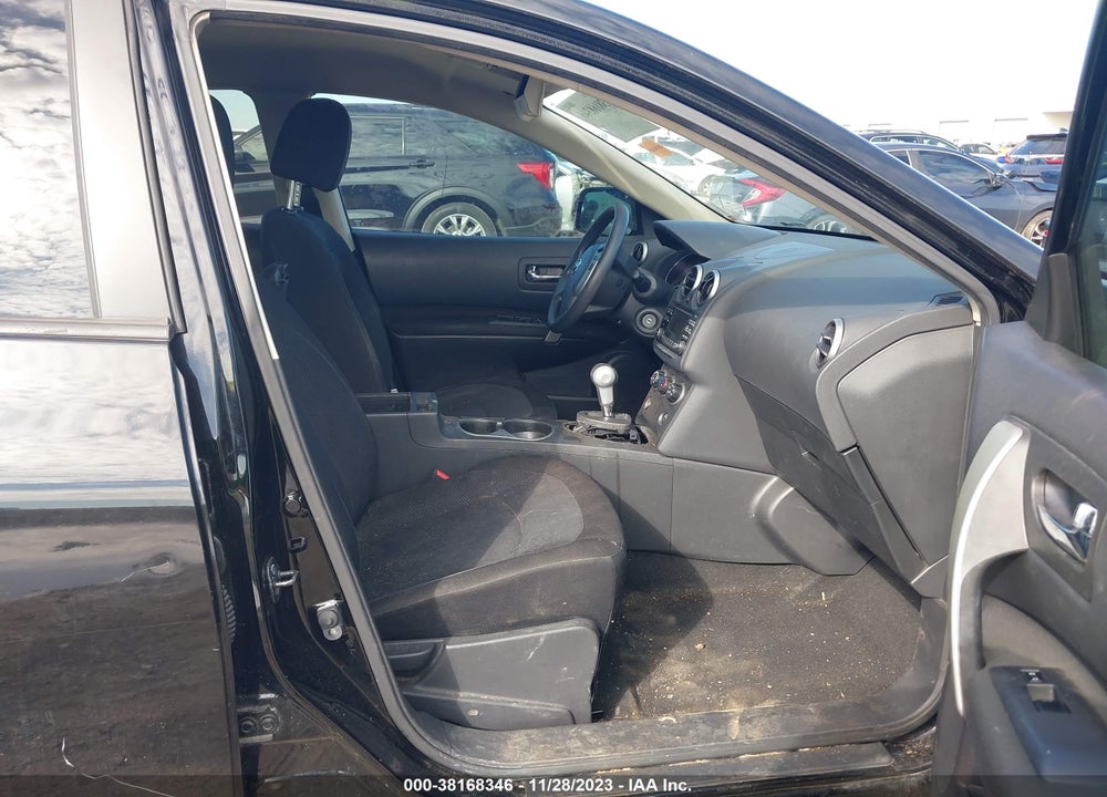 2015 NISSAN ROGUE SELECT S VIN: JN8AS5MT5FW654471