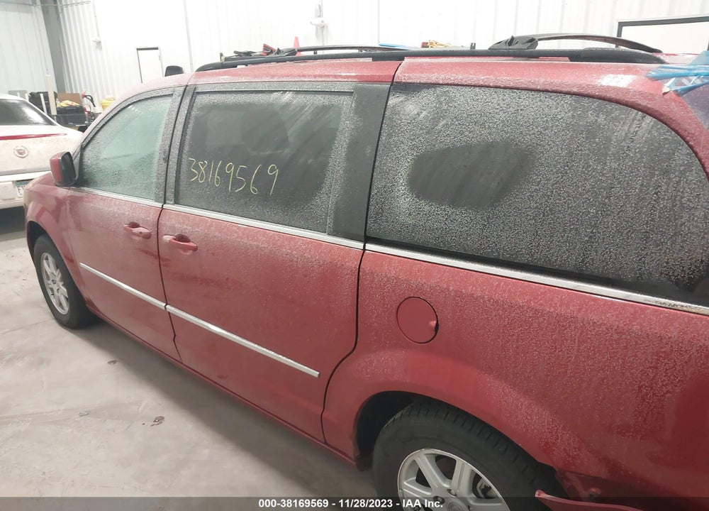 2010 CHRYSLER TOWN & COUNTRY TOURING VIN: 2A4RR5D17AR151156