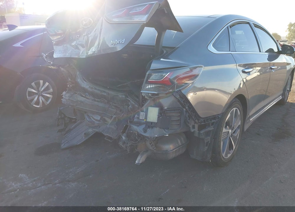 2018 HYUNDAI SONATA HYBRID LIMITED VIN: KMHE34L3XJA078836