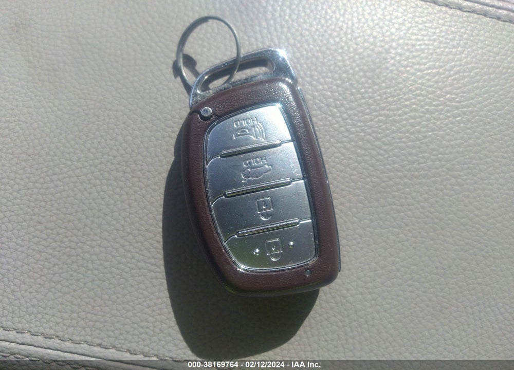 2018 HYUNDAI SONATA HYBRID LIMITED VIN: KMHE34L3XJA078836