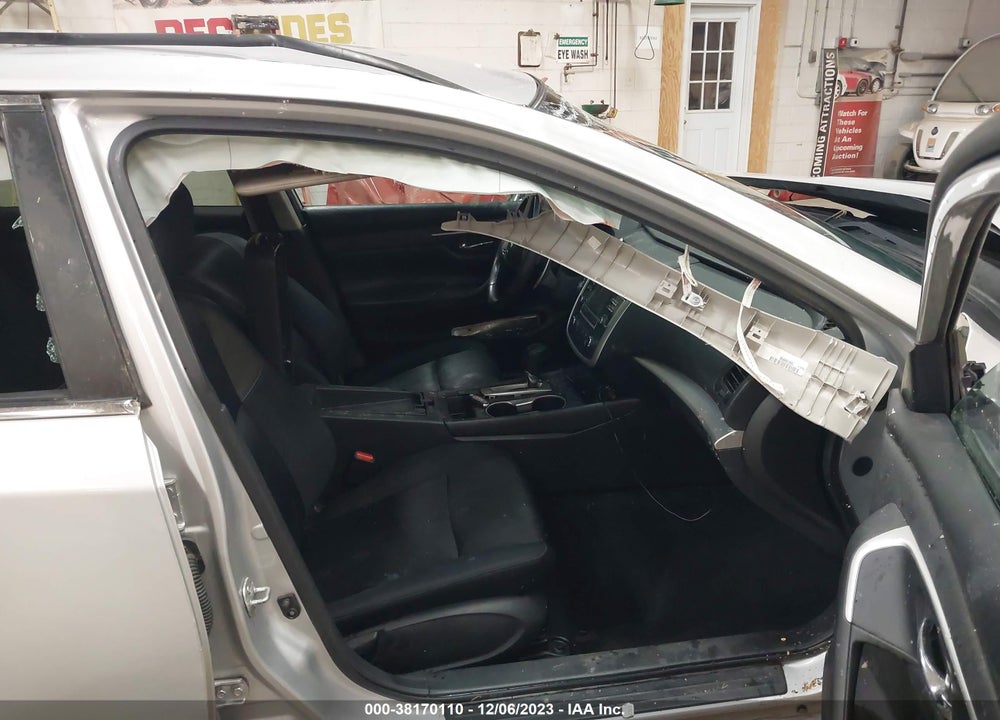 2016 NISSAN ALTIMA 2.5 SR VIN: 1N4AL3AP9GC262817