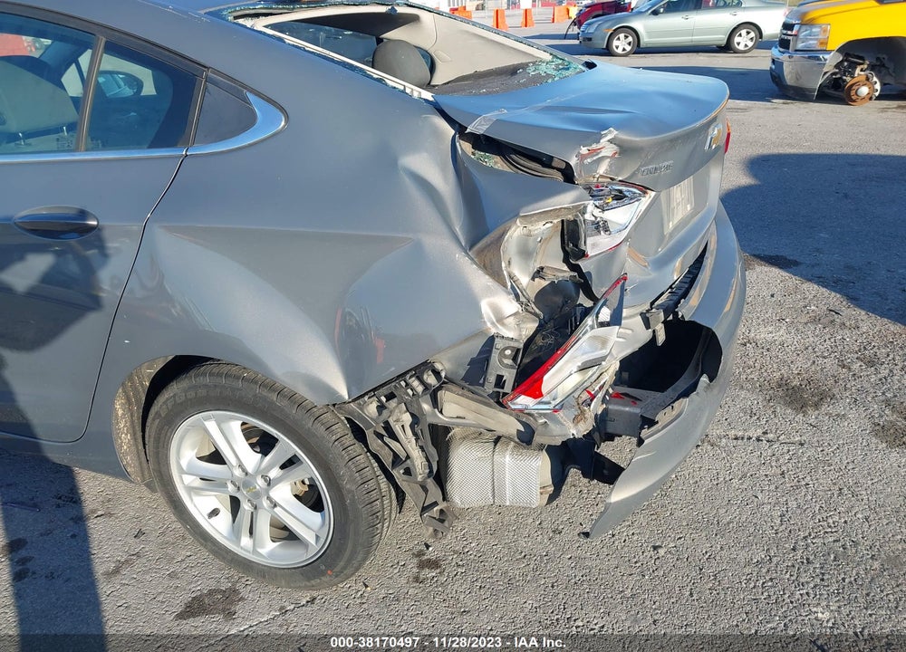 2018 CHEVROLET CRUZE LT AUTO VIN: 1G1BE5SM6J7162756