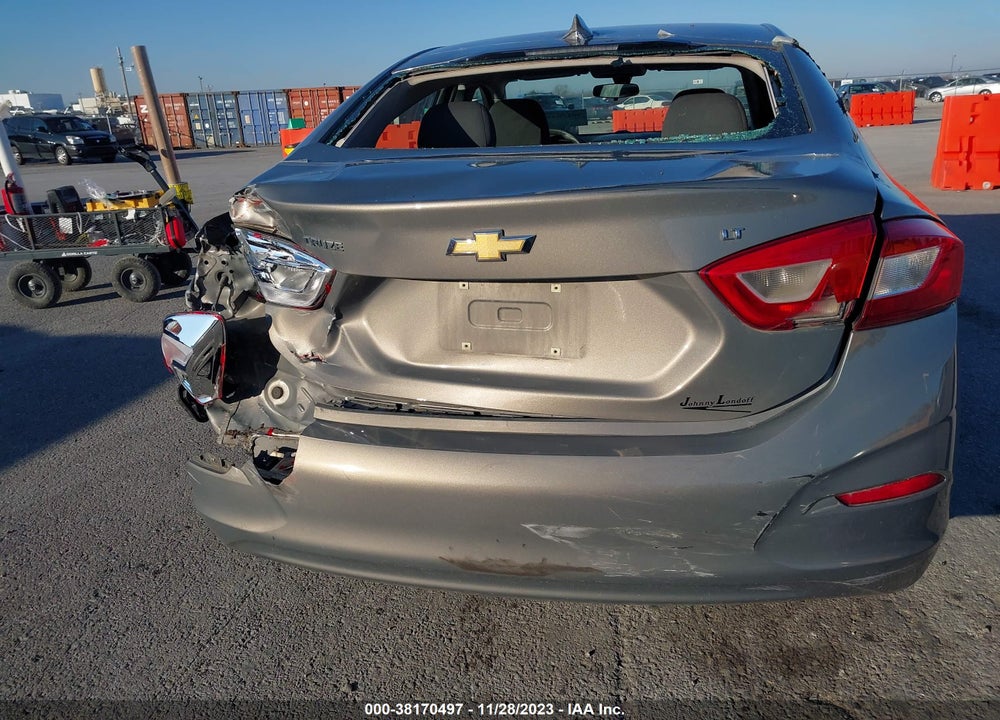 2018 CHEVROLET CRUZE LT AUTO VIN: 1G1BE5SM6J7162756