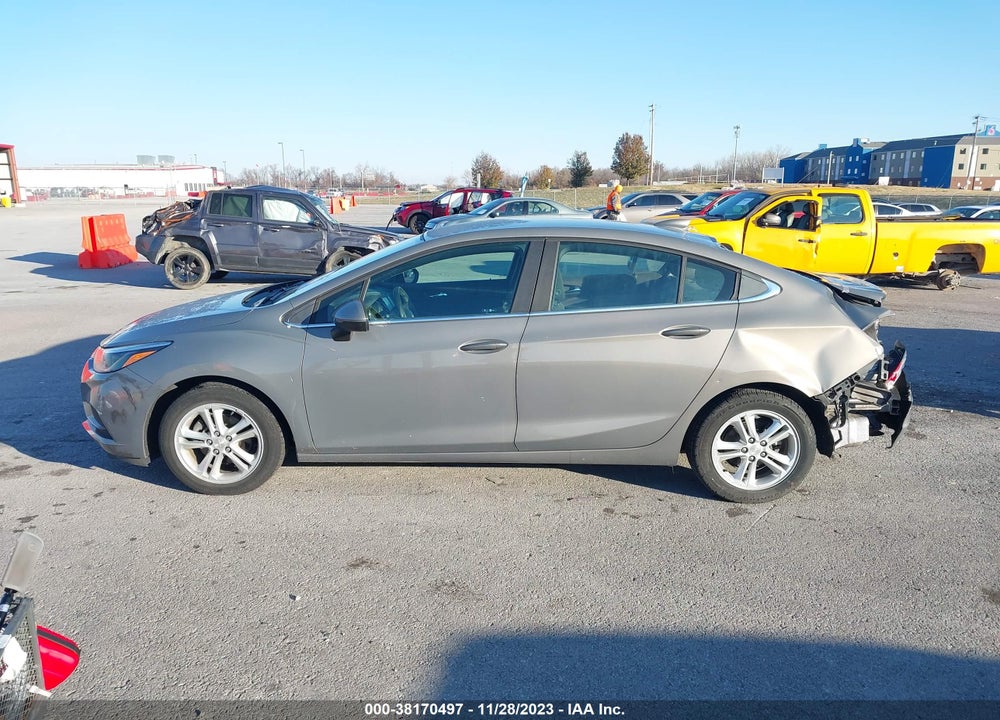 2018 CHEVROLET CRUZE LT AUTO VIN: 1G1BE5SM6J7162756