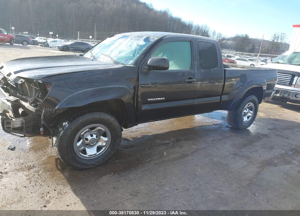 2011 TOYOTA TACOMA VIN: 5TFUX4EN2BX002514