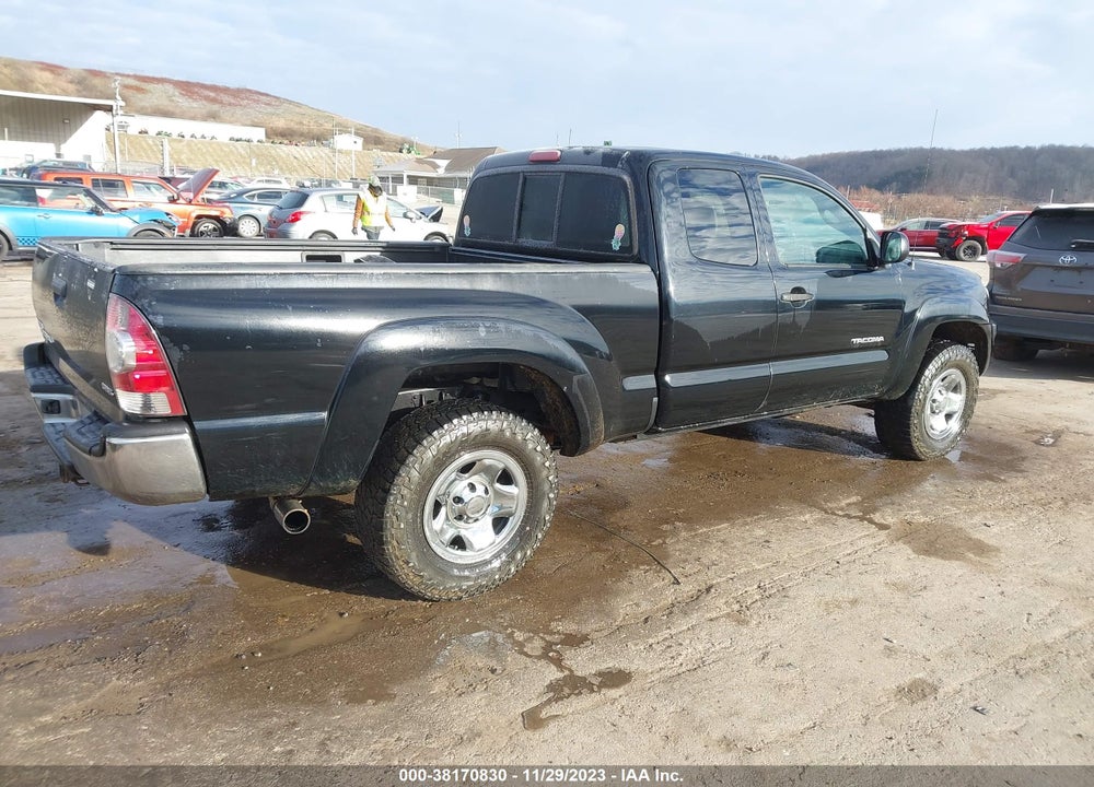 2011 TOYOTA TACOMA VIN: 5TFUX4EN2BX002514