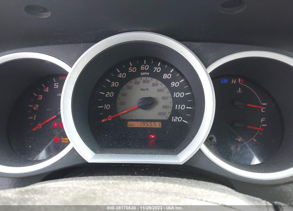 2011 TOYOTA TACOMA VIN: 5TFUX4EN2BX002514