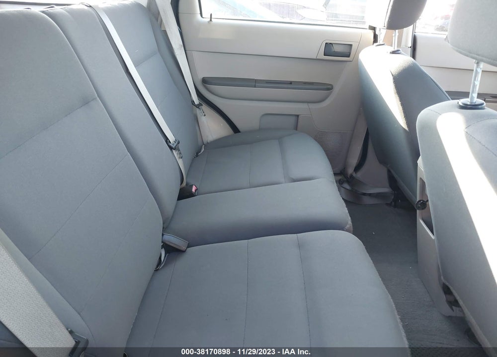 2008 FORD ESCAPE XLS/XLS MANUAL VIN: 1FMCU02Z18KC25004