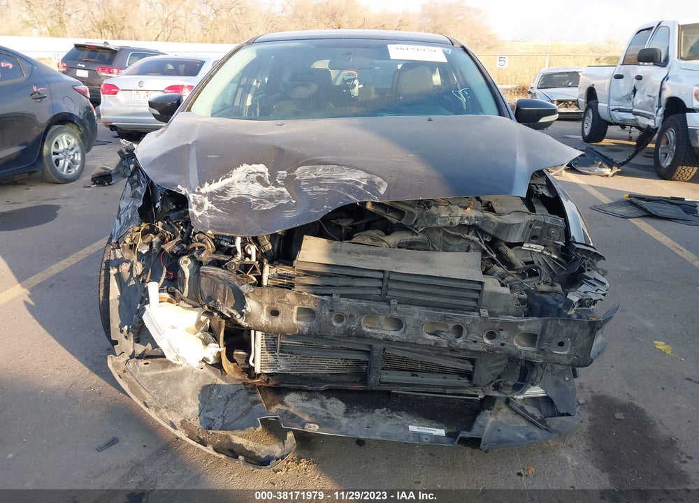 2013 FORD FOCUS SE VIN: 1FADP3K27DL152865