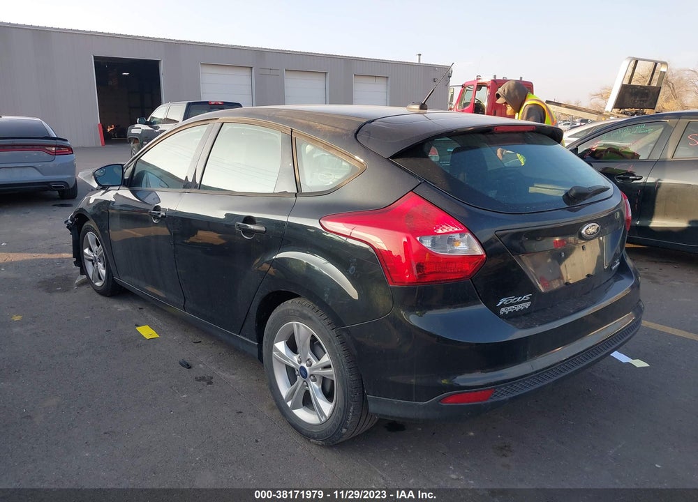 2013 FORD FOCUS SE VIN: 1FADP3K27DL152865