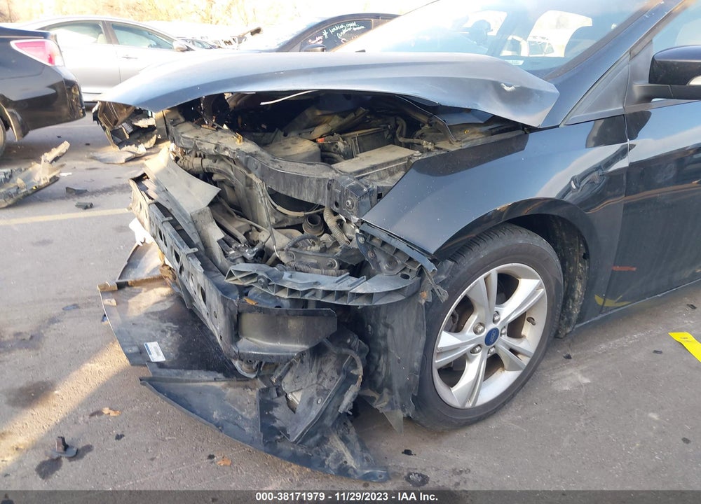 2013 FORD FOCUS SE VIN: 1FADP3K27DL152865