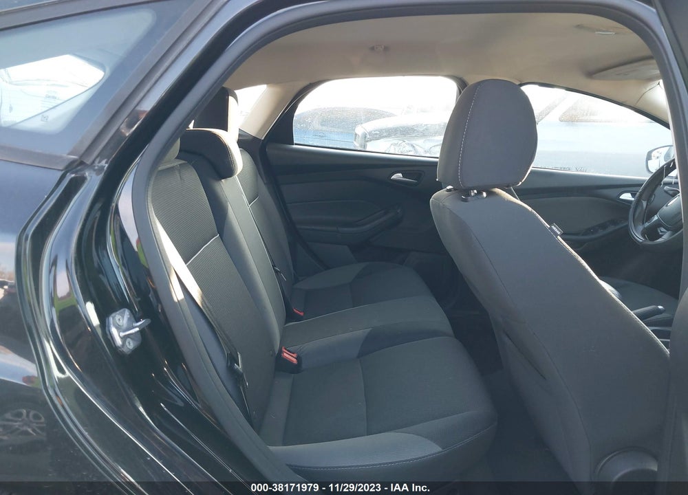 2013 FORD FOCUS SE VIN: 1FADP3K27DL152865