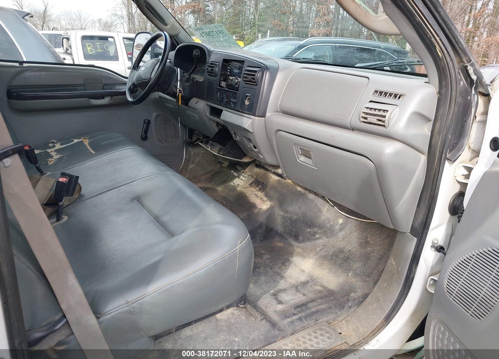 2006 FORD F-250 XLT/LARIAT/XL VIN: 1FTSW20526ED23833