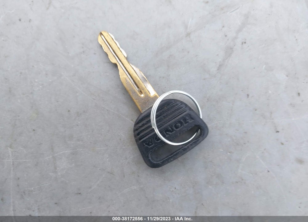 1997 HONDA CIVIC LX VIN: 2HGEJ6676VH549281