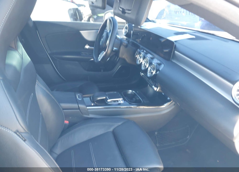 2020 MERCEDES-BENZ CLA 250 VIN: WDD5J4HB3LN034821