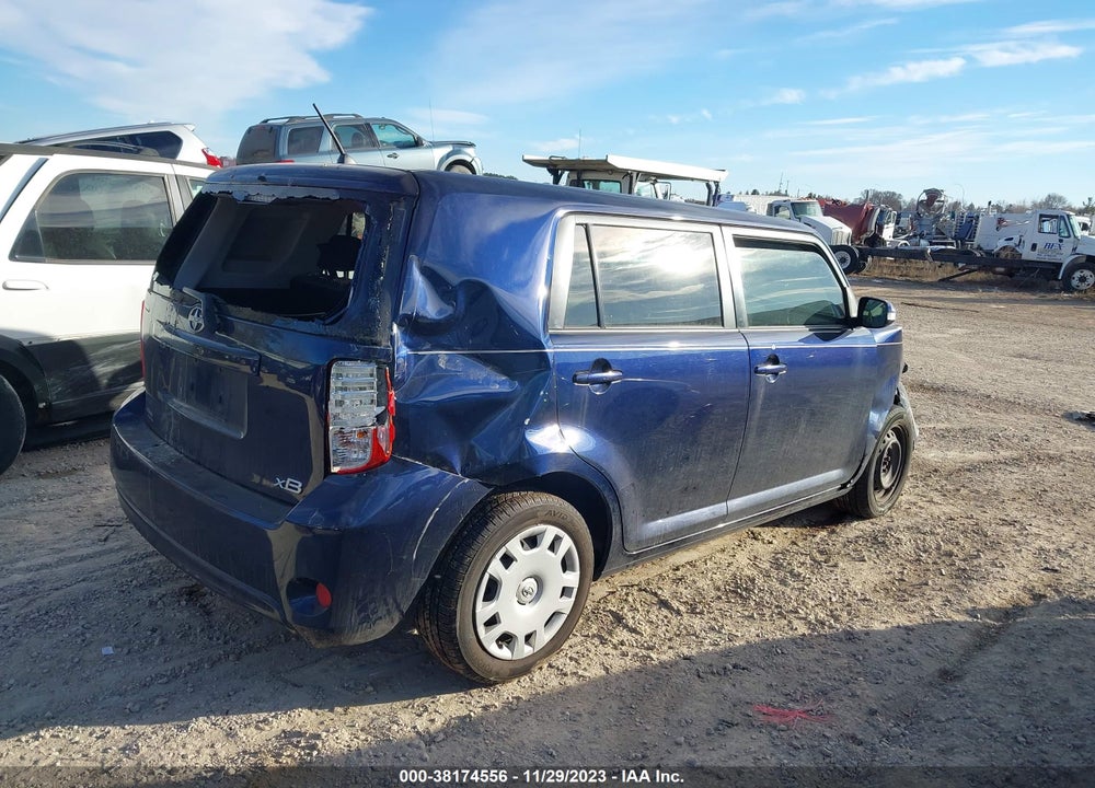 2015 SCION XB VIN: JTLZE4FE1FJ069550