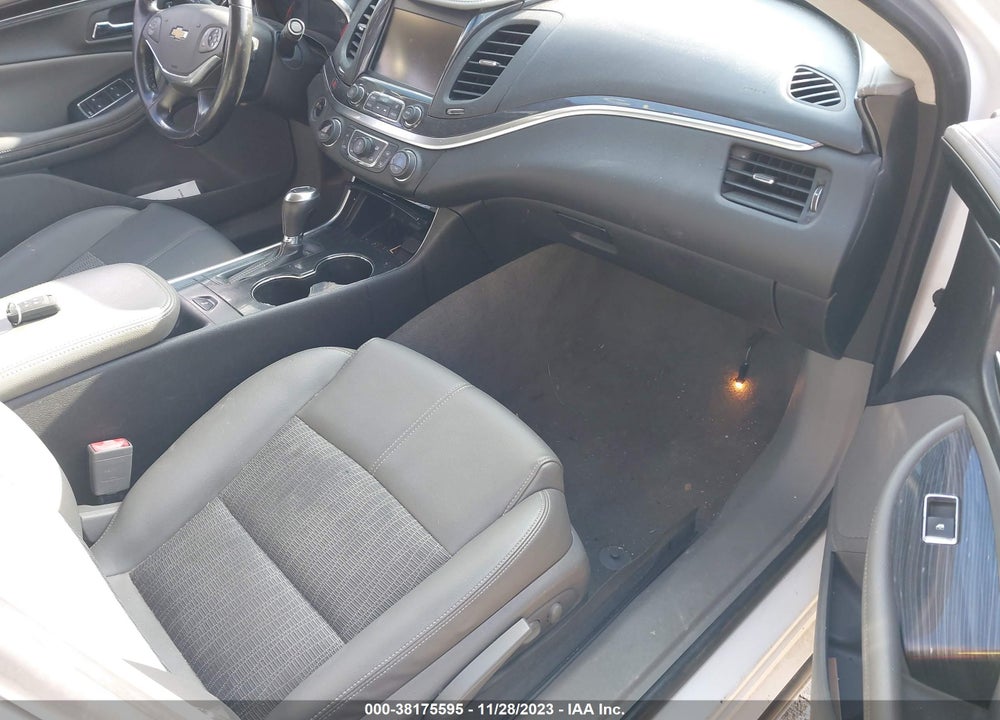 2018 CHEVROLET IMPALA 1LT VIN: 2G1105S34J9119260