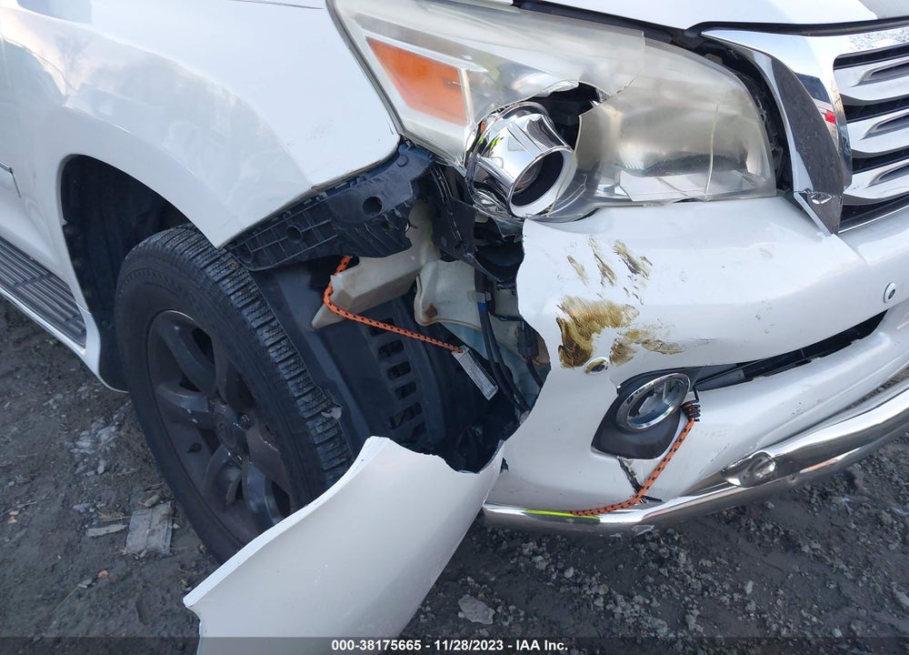 2011 LEXUS GX 460 VIN: JTJBM7FX9B5029767