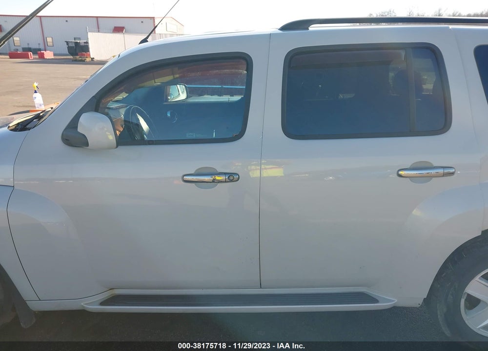 2007 CHEVROLET HHR LT VIN: 3GNDA33P17S627616