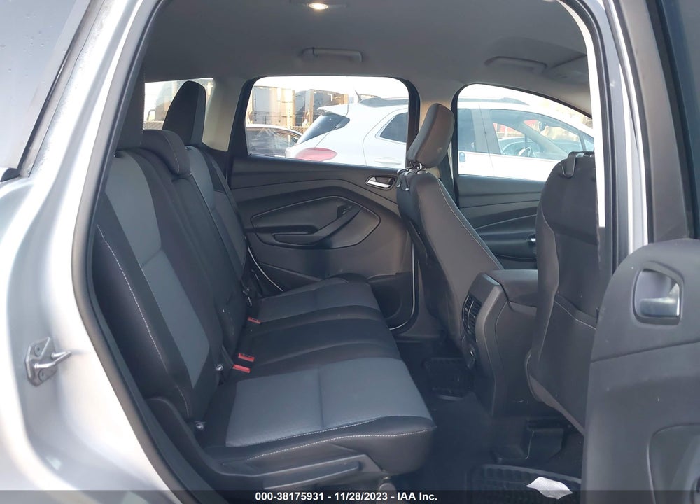 2018 FORD ESCAPE SE VIN: 1FMCU9GD8JUA22770