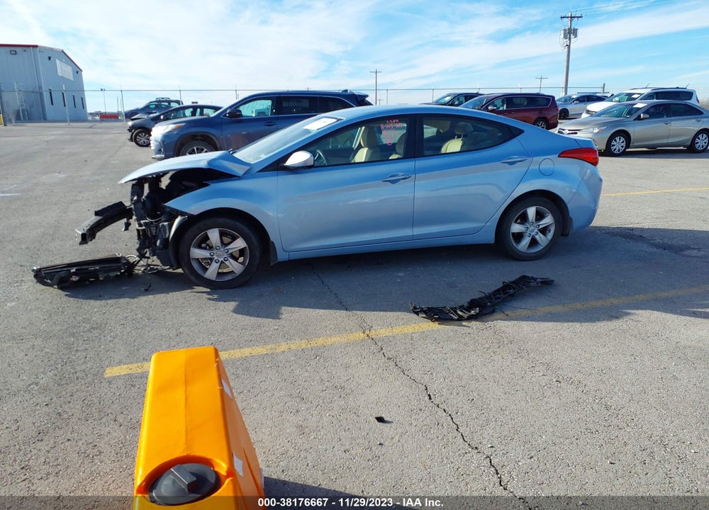 2013 HYUNDAI ELANTRA GLS (ULSAN PLANT) VIN: KMHDH4AE1DU666175