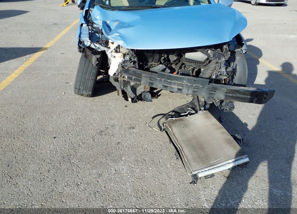 2013 HYUNDAI ELANTRA GLS (ULSAN PLANT) VIN: KMHDH4AE1DU666175