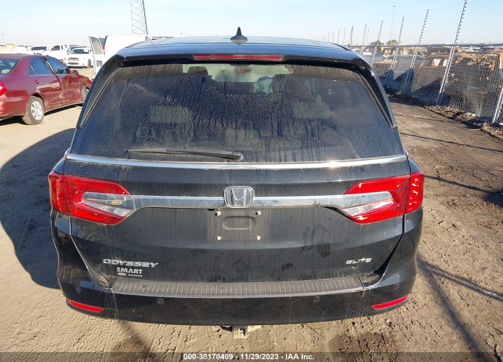 2018 HONDA ODYSSEY ELITE VIN: 5FNRL6H99JB073598