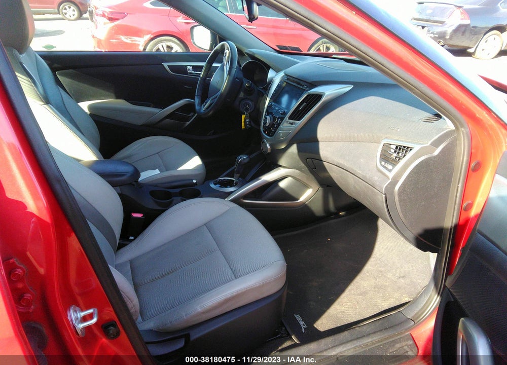 2013 HYUNDAI VELOSTER BASE W/GRAY VIN: KMHTC6AD4DU120158