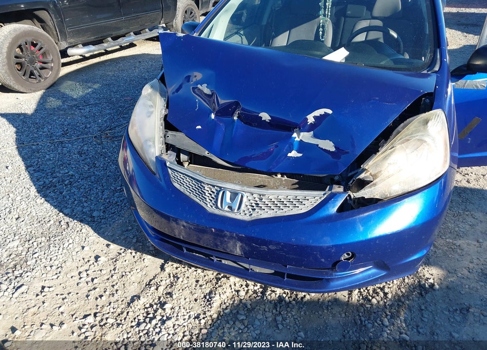 2009 HONDA FIT VIN: JHMGE88229S042061