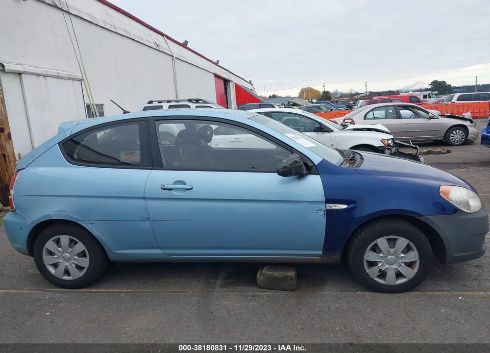 2007 HYUNDAI ACCENT GS VIN: KMHCM36C77U044774