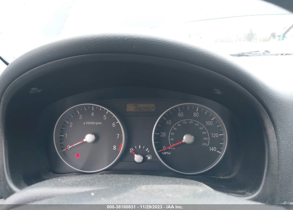 2007 HYUNDAI ACCENT GS VIN: KMHCM36C77U044774