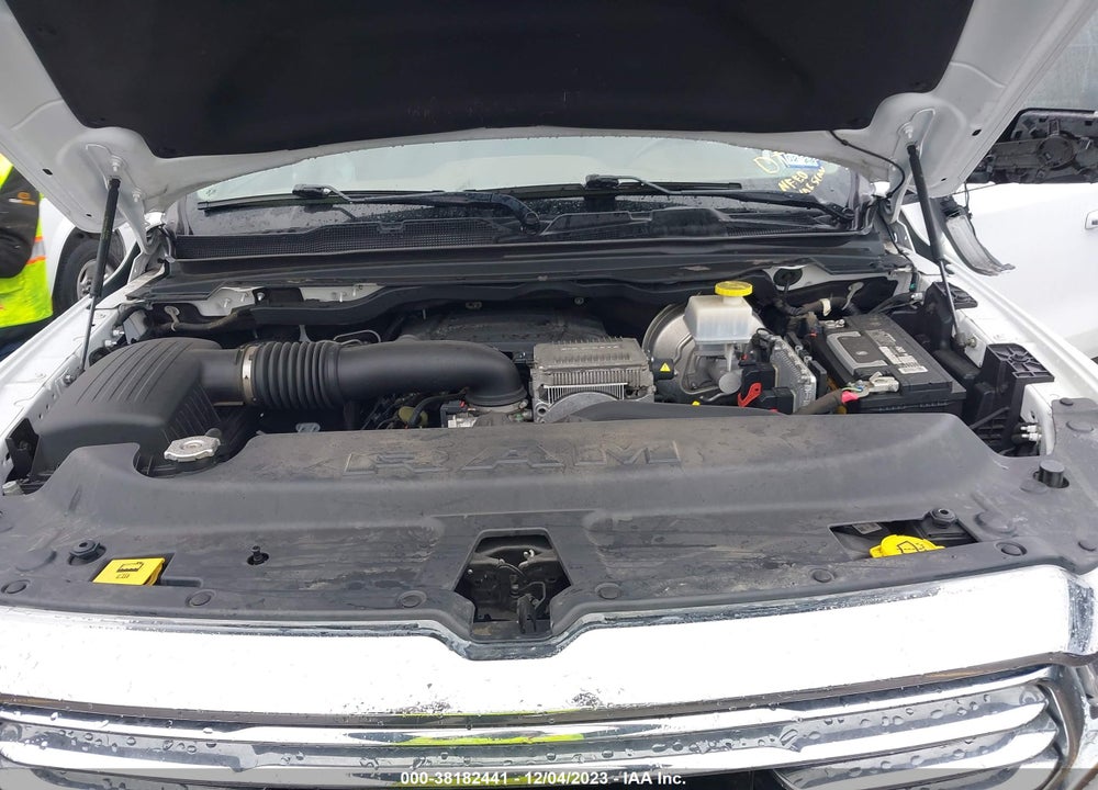 2020 RAM 1500 LAIE LONGHORN  4X4 5'7 BOX VIN: 1C6SRFKT1LN136970