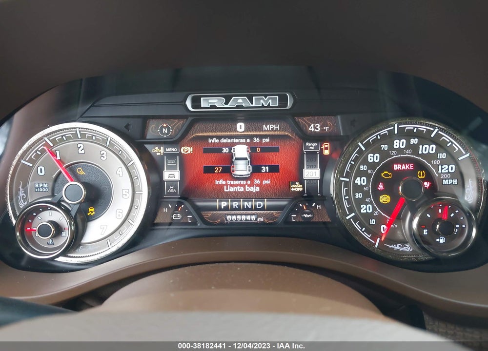 2020 RAM 1500 LAIE LONGHORN  4X4 5'7 BOX VIN: 1C6SRFKT1LN136970