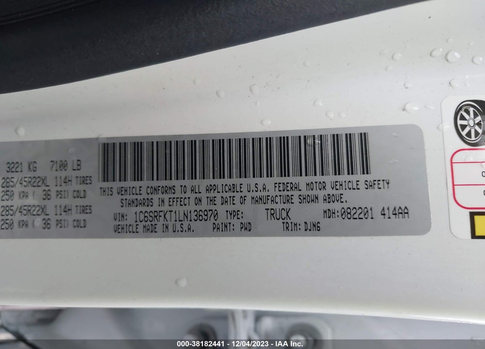 2020 RAM 1500 LAIE LONGHORN  4X4 5'7 BOX VIN: 1C6SRFKT1LN136970
