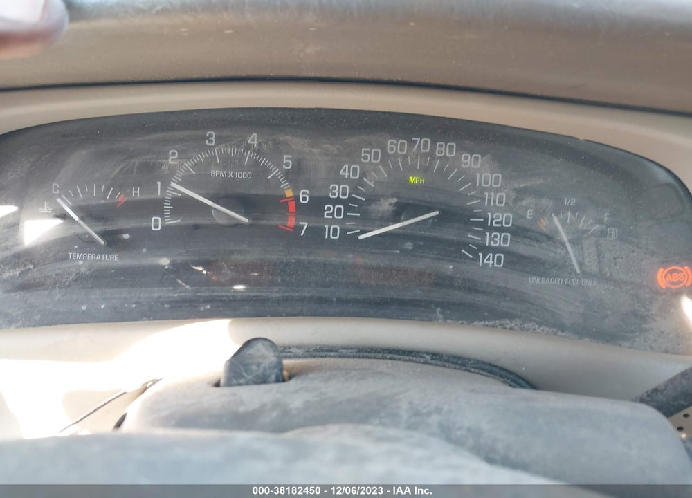 2001 BUICK PARK AVENUE VIN: 1G4CW54K214250107