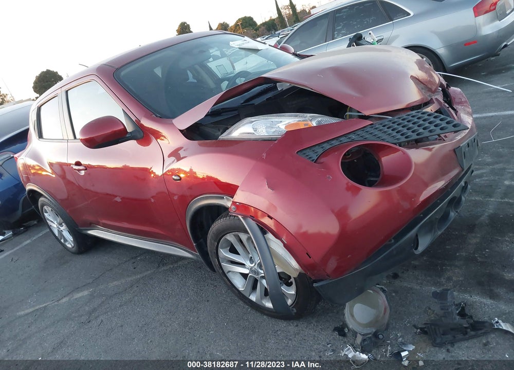 2011 NISSAN JUKE S VIN: JN8AF5MR1BT000331