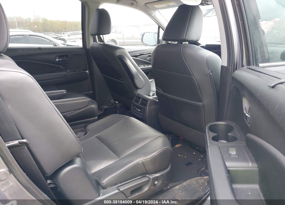 2021 HONDA PILOT AWD TOURING 7 PASSENGER VIN: 5FNYF6H63MB001535