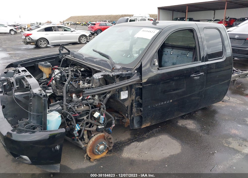 2011 CHEVROLET SILVERADO 1500 VIN: 1GCRKSE32BZ267333