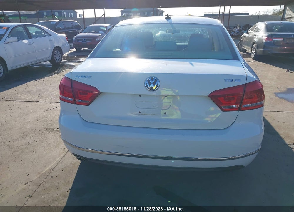 2013 VOLKSWAGEN PASSAT 2.0L TDI SE VIN: 1VWBN7A37DC008142
