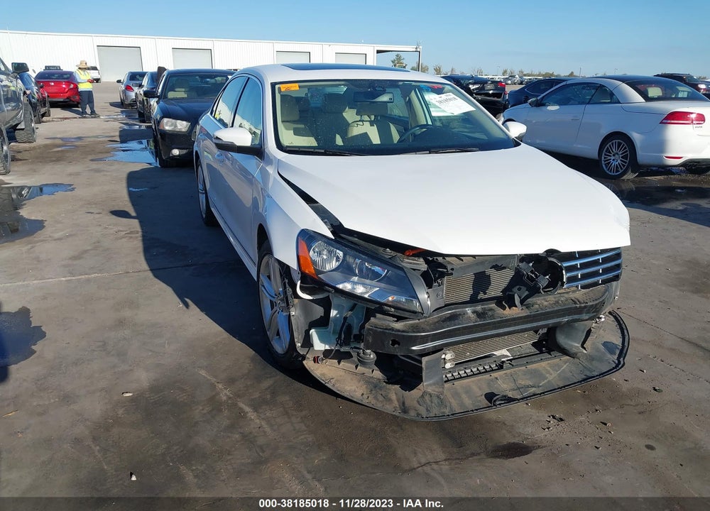 2013 VOLKSWAGEN PASSAT 2.0L TDI SE VIN: 1VWBN7A37DC008142