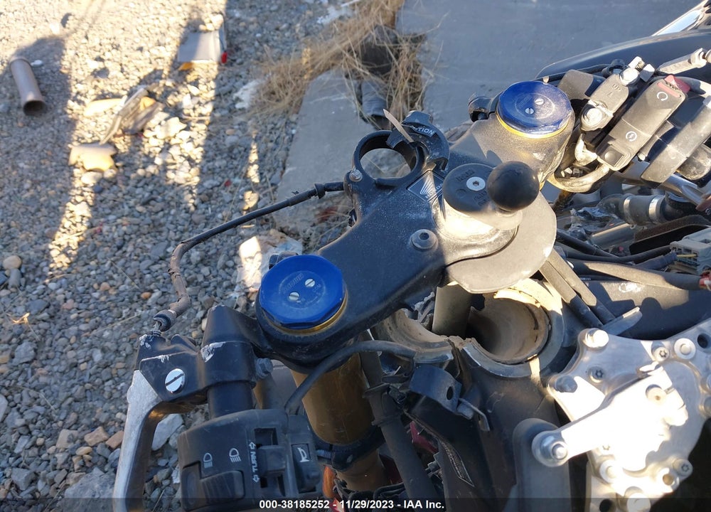 2018 HONDA CBR600 RA VIN: JH2PC408XJK200013